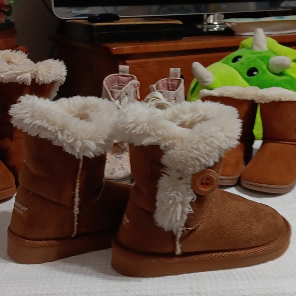 WEE STEP Sherpa faux suede Ankle Boots, sz. 9 youth girls - Picture 6 of 11